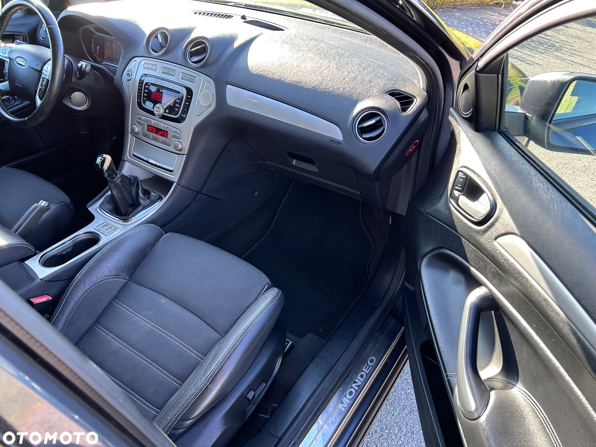 Ford Mondeo Turnier 2.0 Titanium - 13