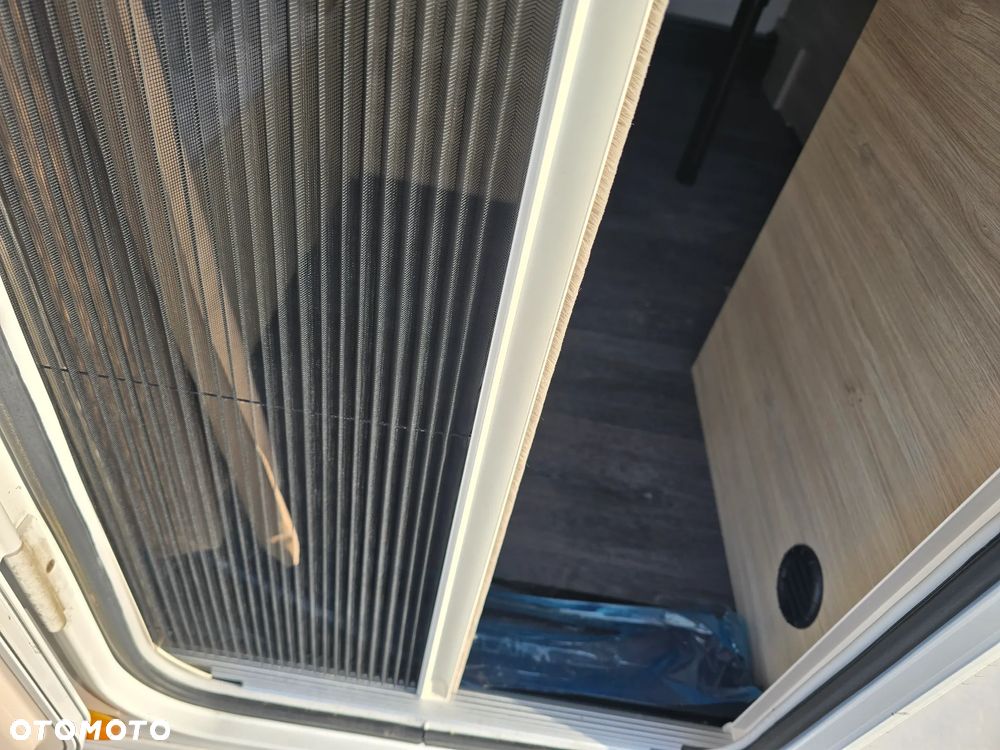 Caravelair 426 alba 1150dmc 3 sypialnie PIĘTRUS hobby adria knaus - 18