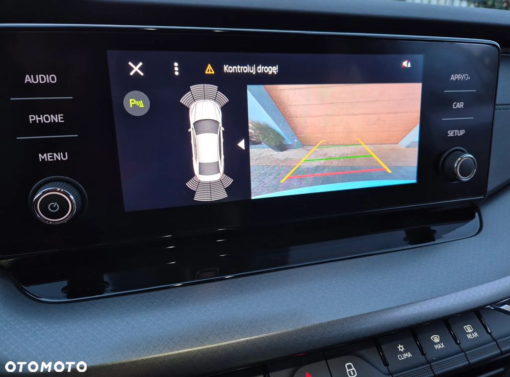 Skoda Octavia 1.5 TSI Ambition - 11