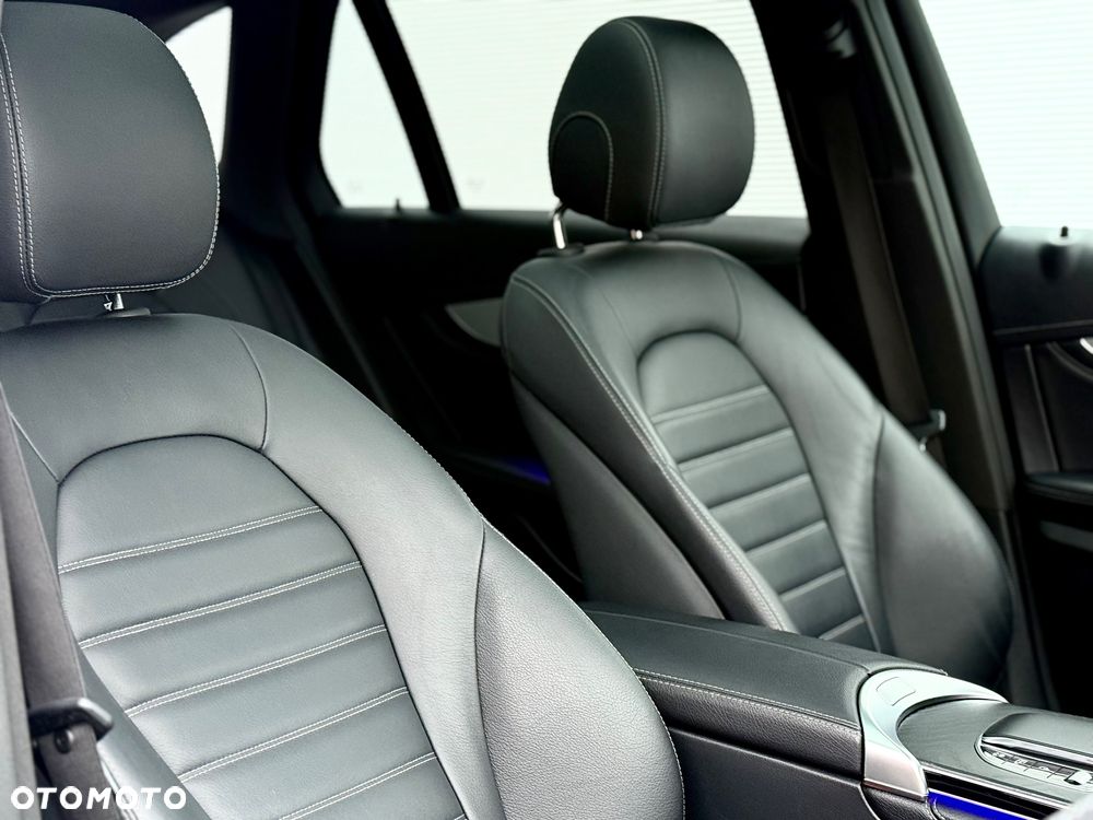 Mercedes-Benz GLC 200 d - 31