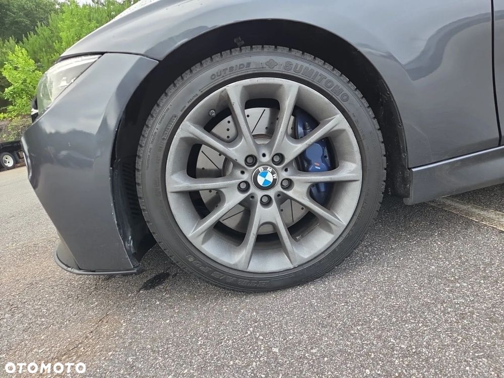 BMW Seria 3 340i M Sport - 17
