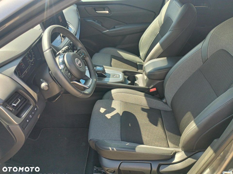 Nissan Qashqai - 12