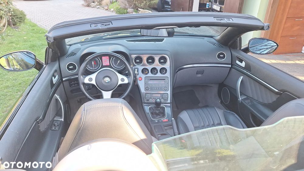 Alfa Romeo Spider 2.4 JTDM 20V DPF Exclusive - 23