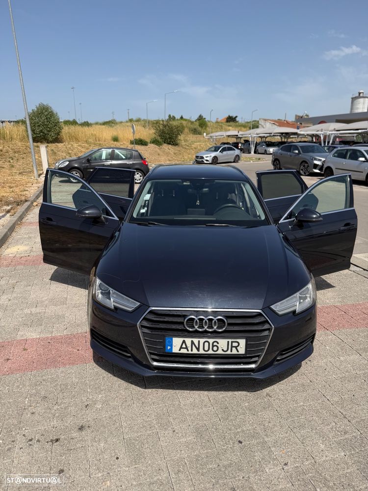 Audi A4 Avant 2.0 TDI ultra S tronic design - 1