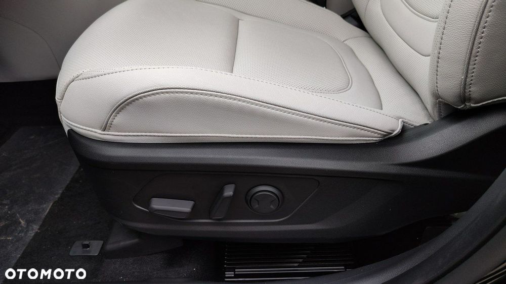 Hyundai Tucson 1.6 T-GDi 48V Platinum 2WD DCT - 11