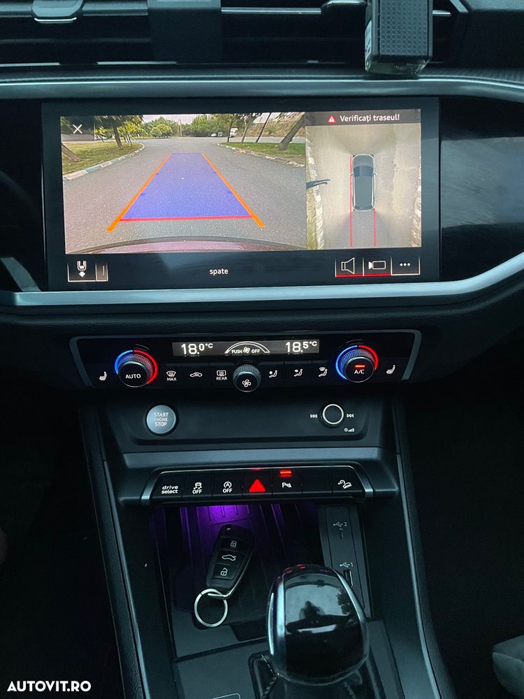Audi Q3 - 21