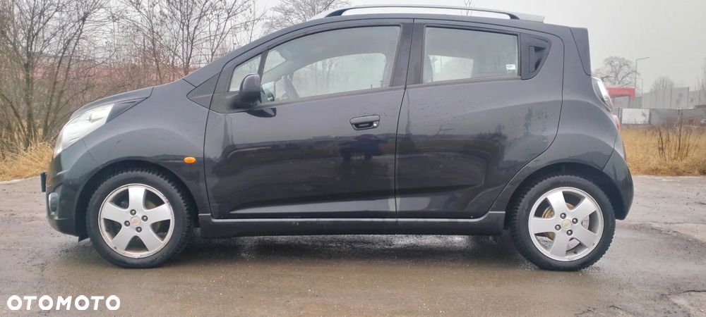 Chevrolet Spark - 33