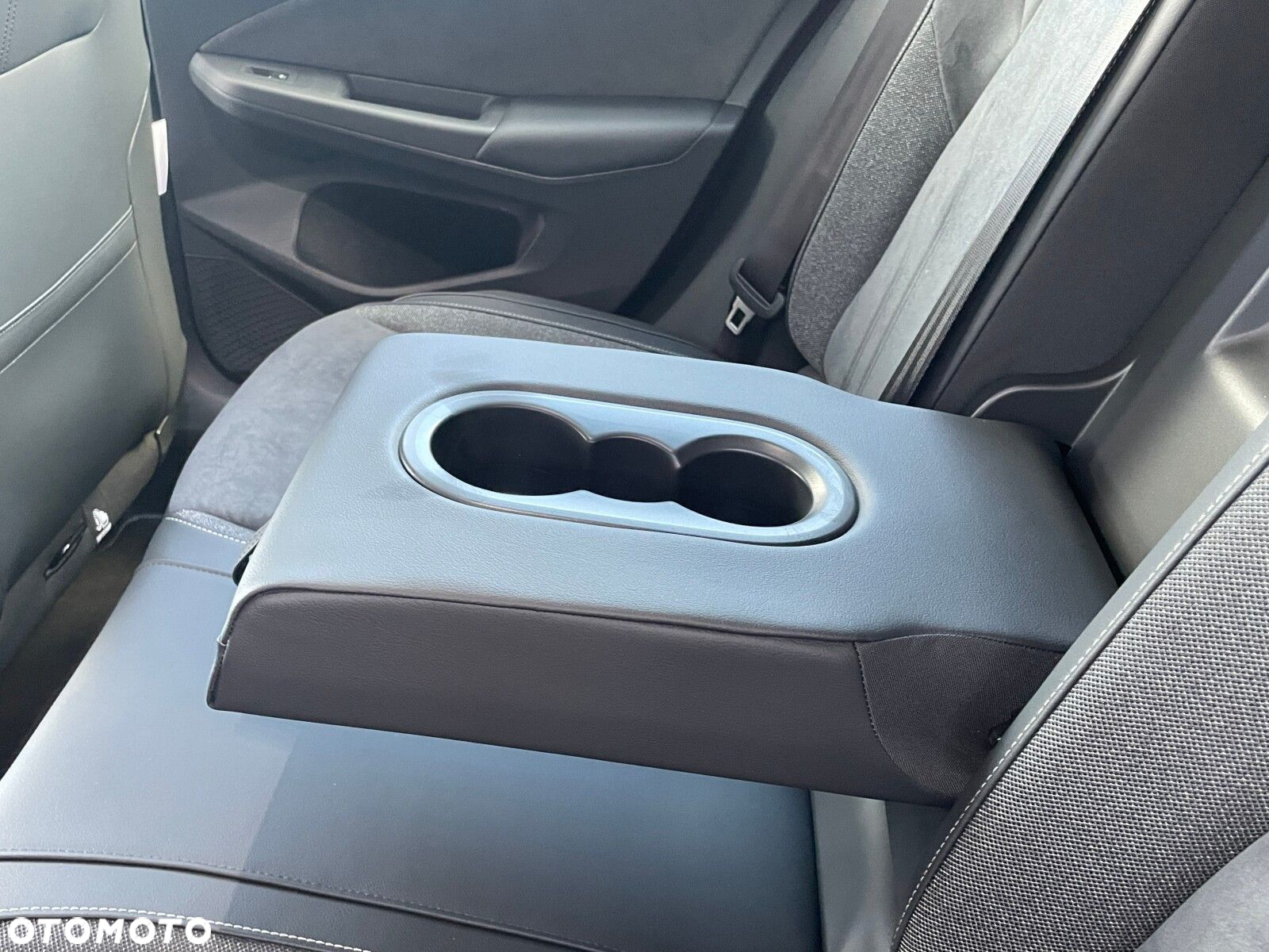 Volkswagen Golf - 26