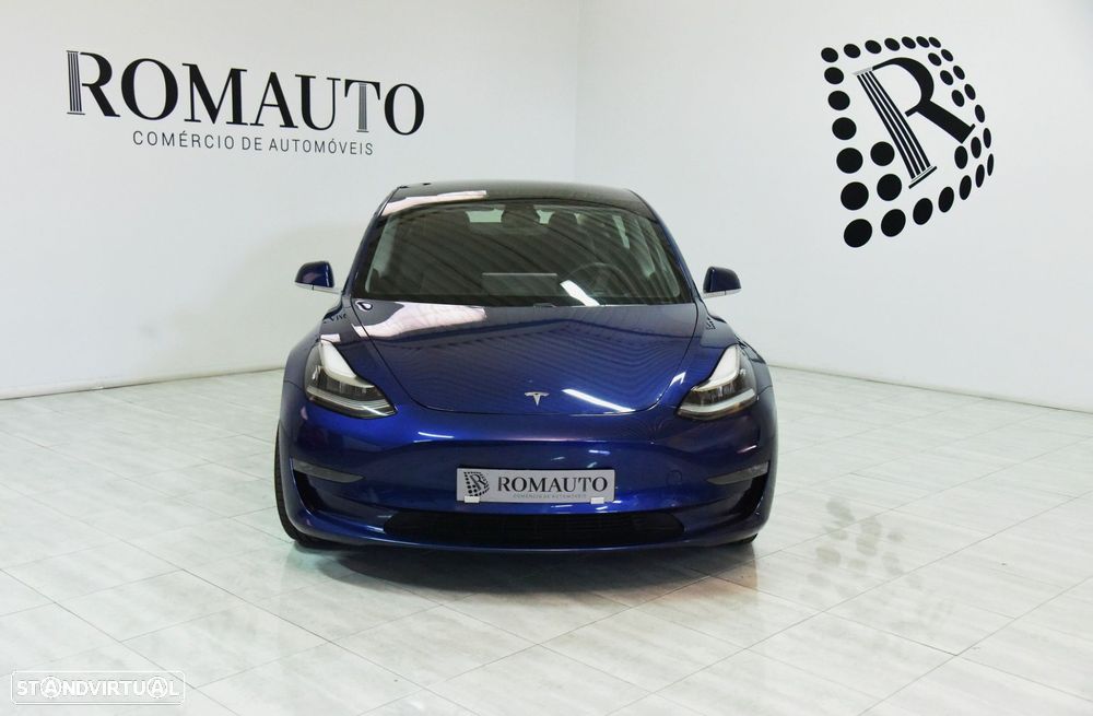 Tesla Model 3 - 2