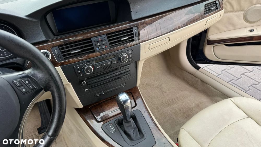 BMW Seria 3 - 12