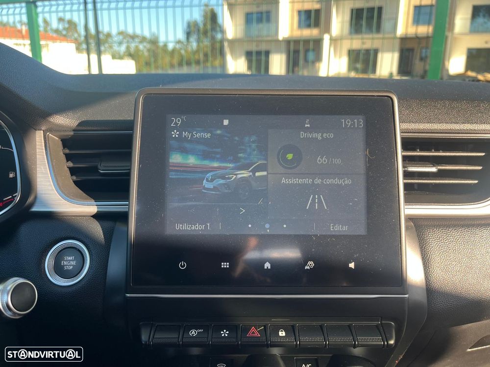 Renault Captur 1.0 TCe Exclusive - 10