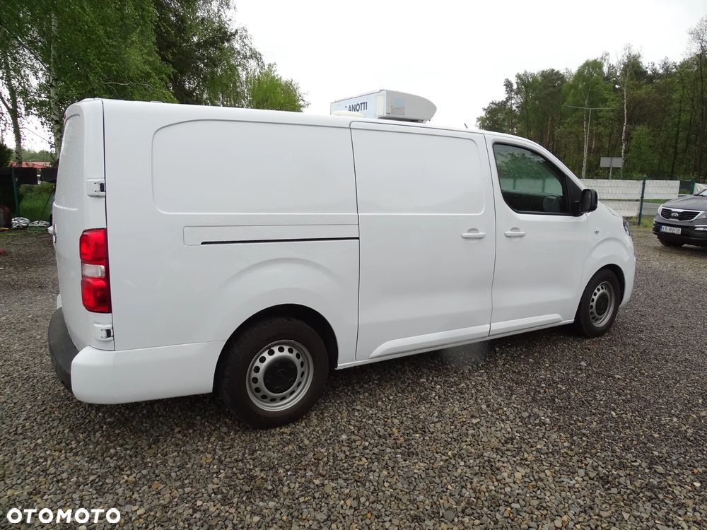Opel VIVARO LONG - 14