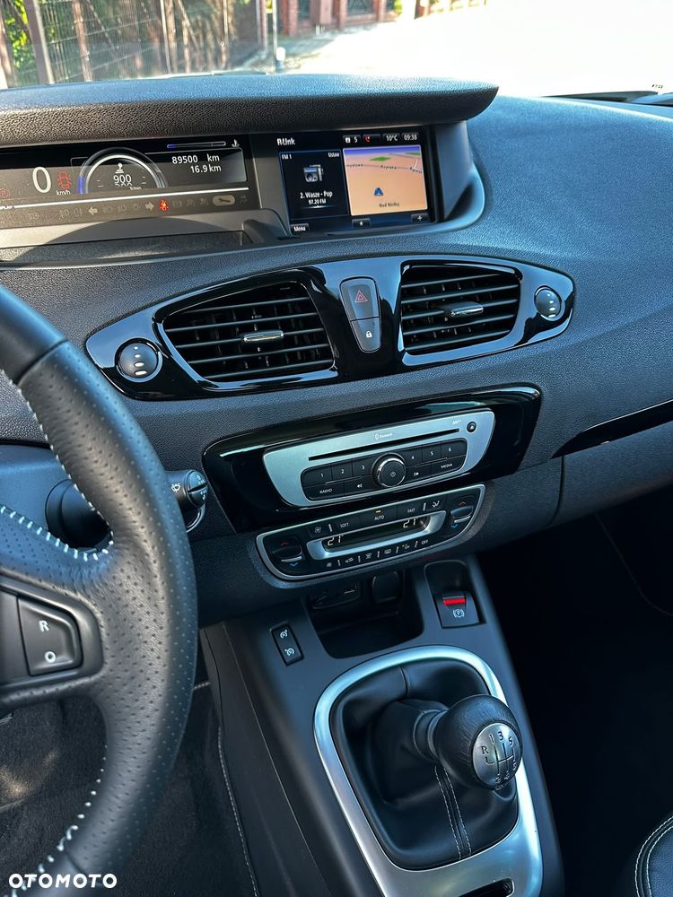 Renault Scenic 1.5 dCi Bose EDition - 11