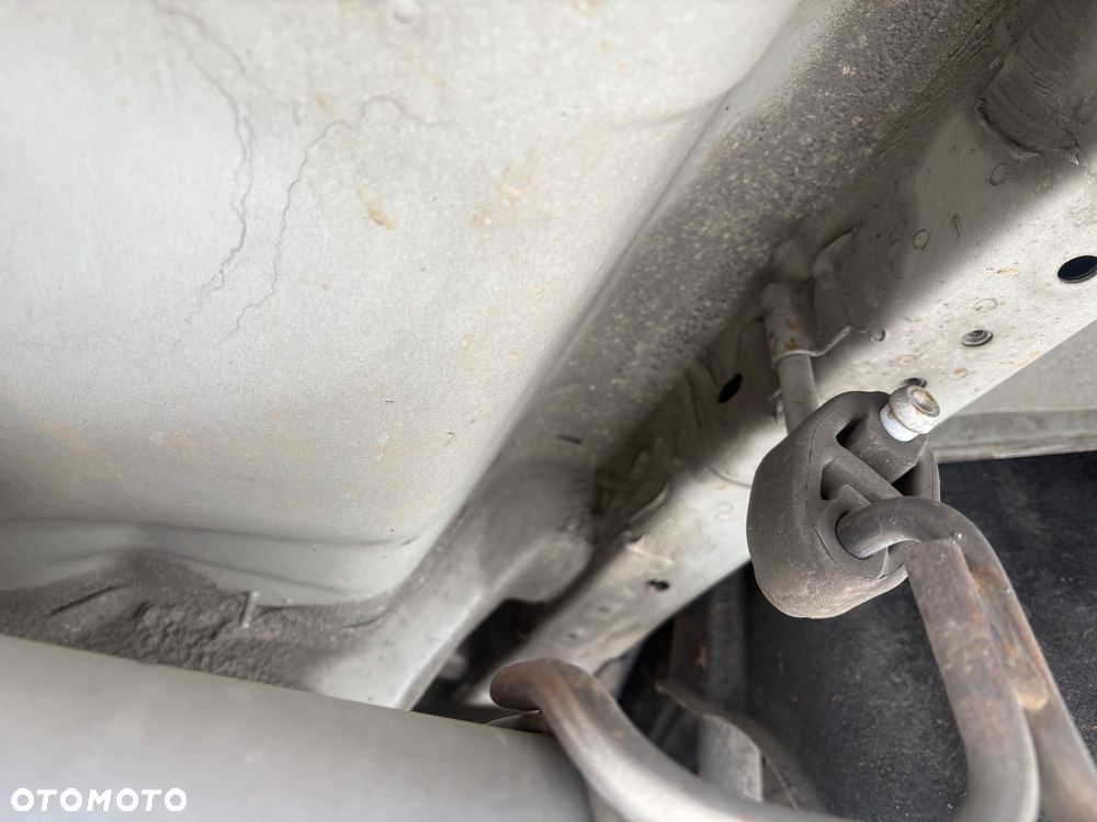 Suzuki Vitara 1.6 DDiS (4x4) Allgrip Comfort - 34