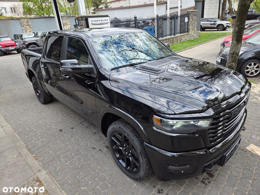 RAM 1500 Laramie Night Premium - 7