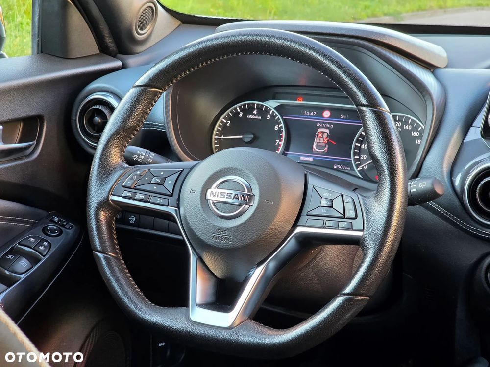 Nissan Juke 1.0 DIG-T Tekna - 22