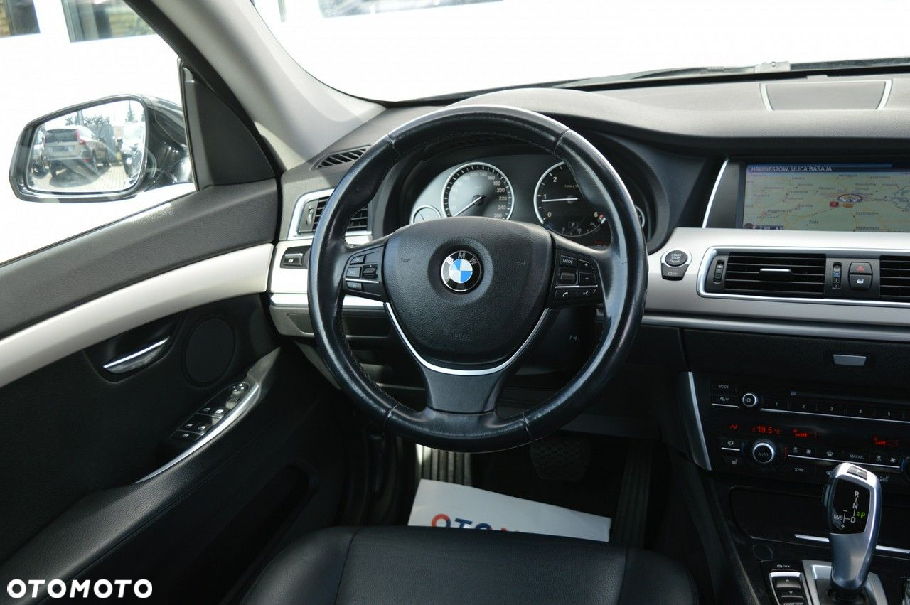 BMW 5GT - 21