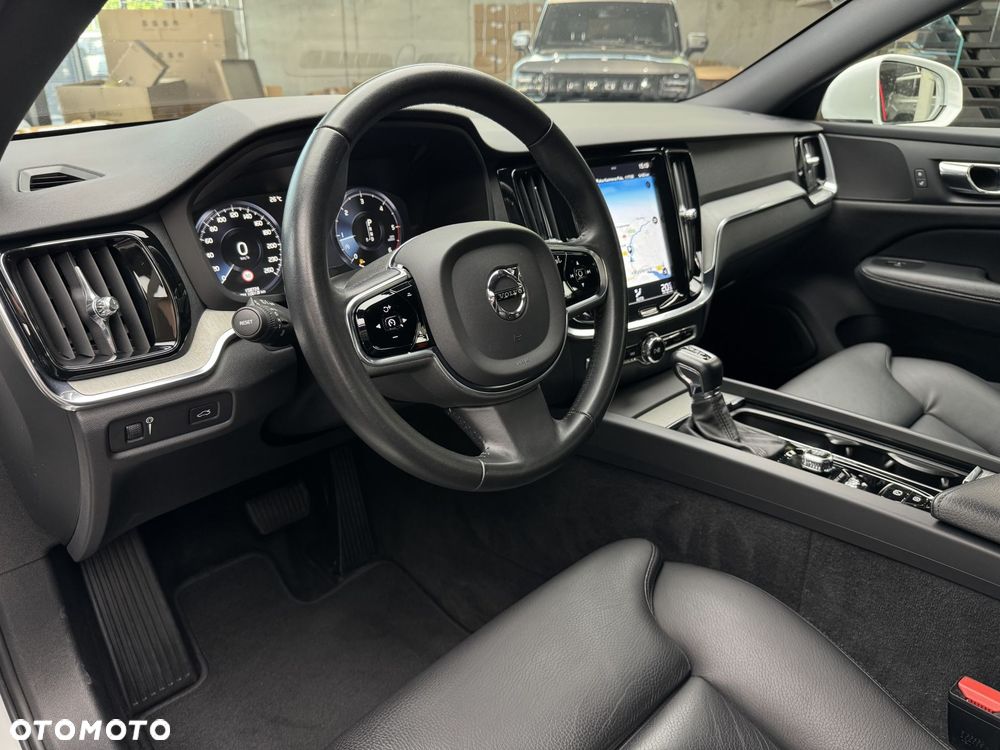 Volvo V60 D4 Inscription - 10