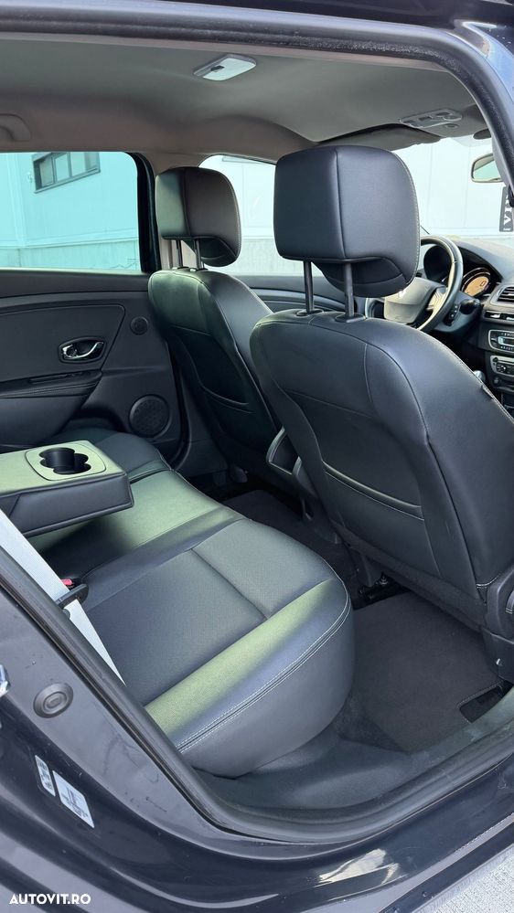 Renault Megane ENERGY dCi 130 Start & Stop Bose Edition - 19