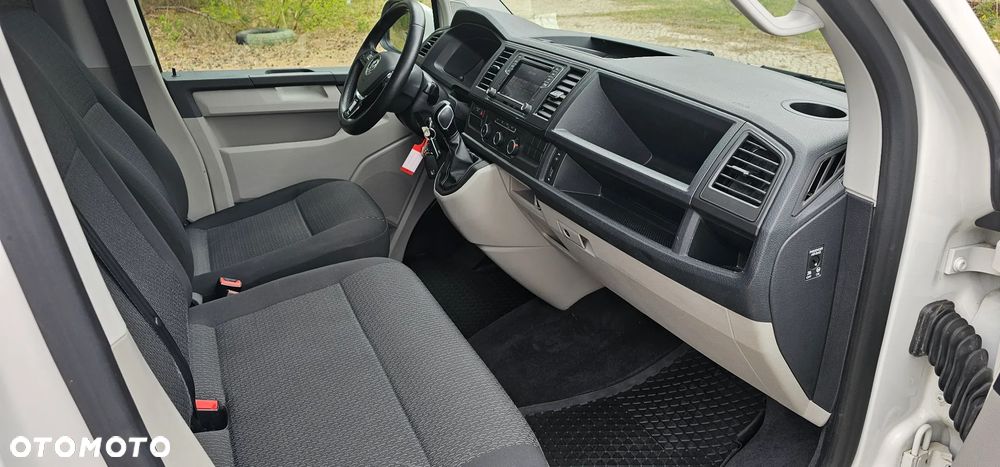 Volkswagen Caravelle 2.0 TDI L2 Trendline DSG - 17