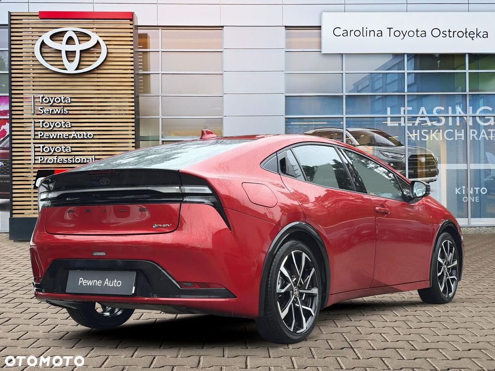 Toyota Prius - 5