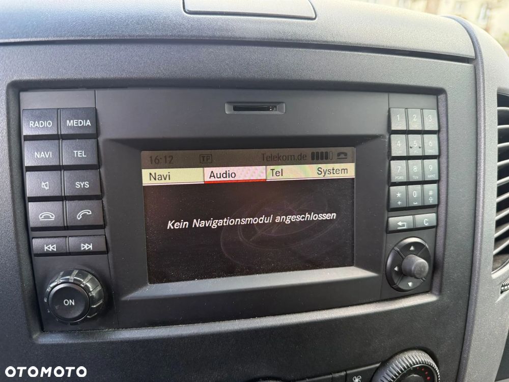 Mercedes-Benz Sprinter - 20