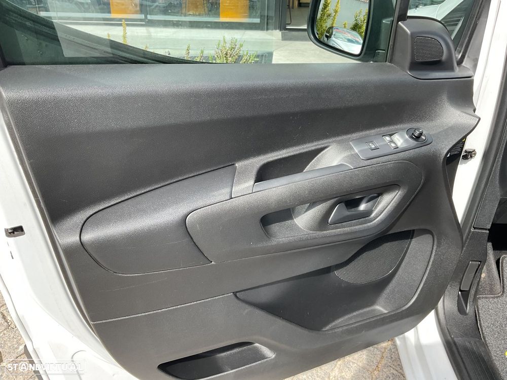Fiat Doblo Outro - 19
