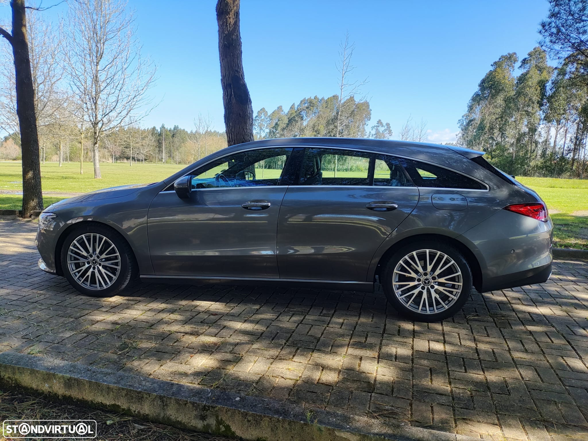 Mercedes-Benz CLA 180 d Shooting Brake 7G-DCT Progressive - 10