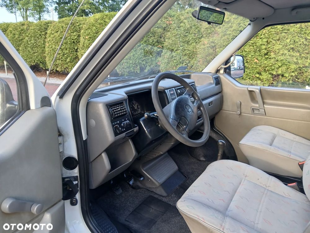 Volkswagen TRANSPORTER - 11