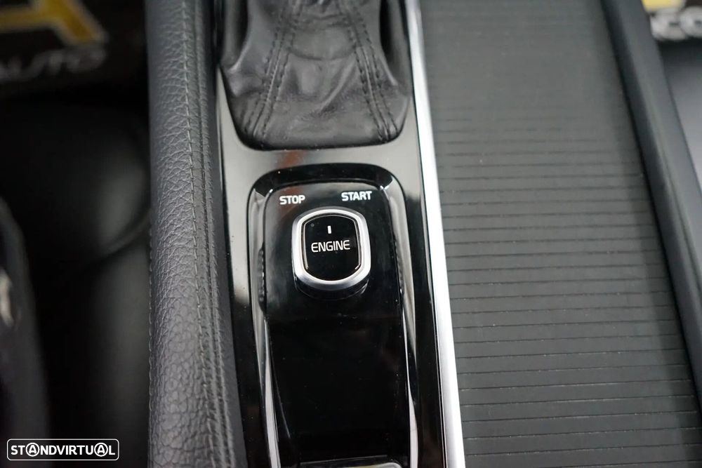 Volvo S90 2.0 D5 Momentum AWD Geartronic - 40