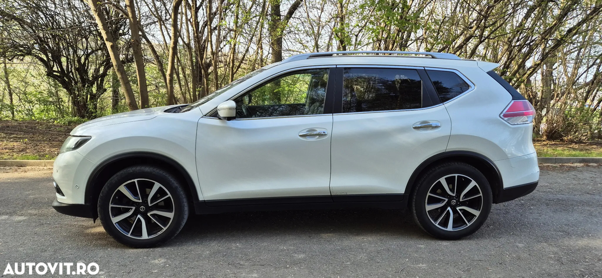 Nissan X-Trail 1.6 dCi ALL-MODE 4x4i Tekna - 33