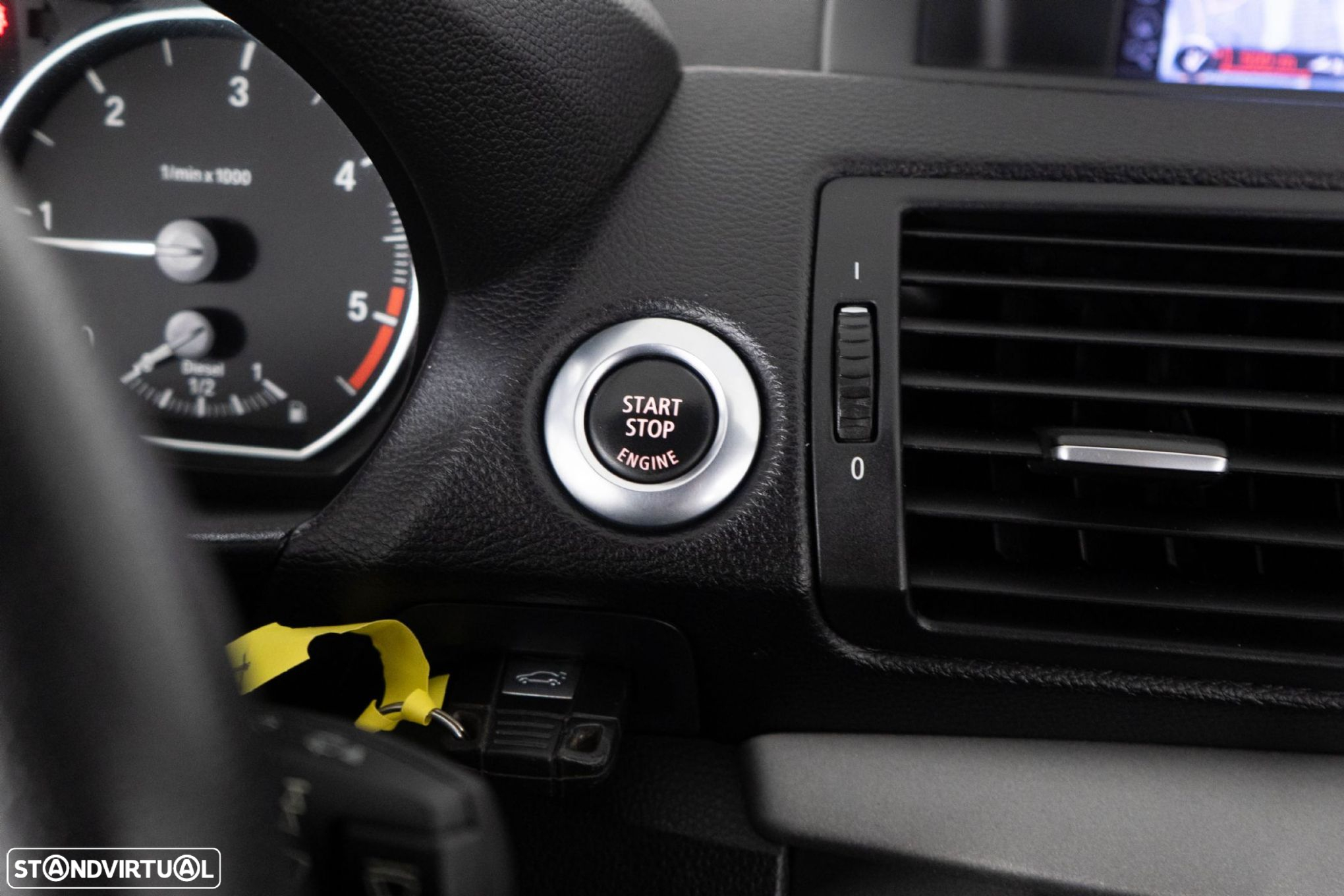 BMW 118 d - 19