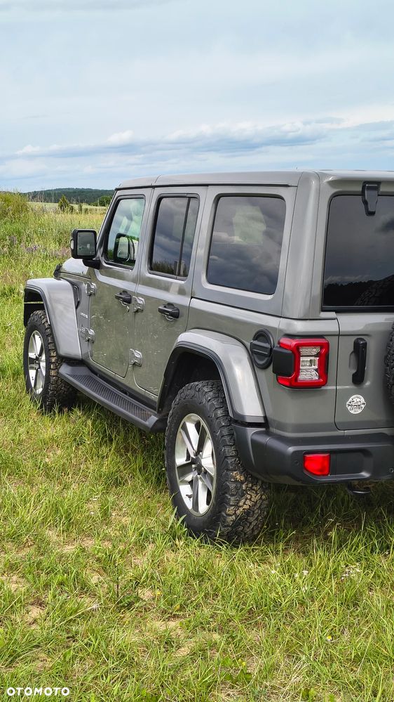 Jeep Wrangler Unlimited GME 2.0 Turbo Sahara - 17