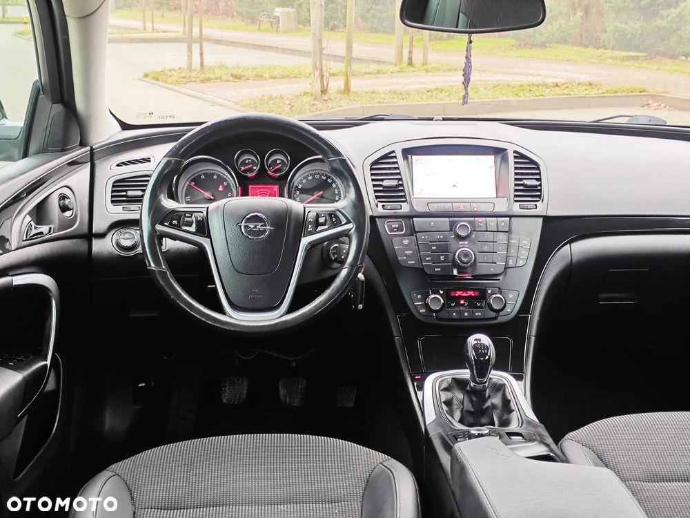Opel Insignia - 27