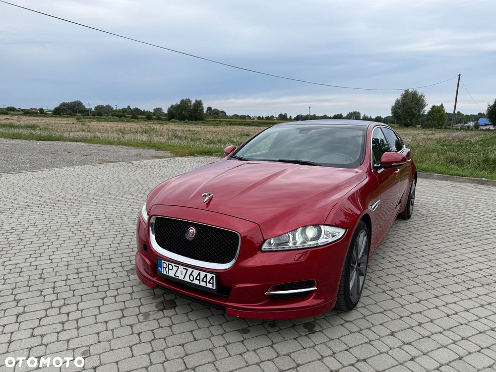 Jaguar XJ 3.0 D V6 LWB Ultimate - 4