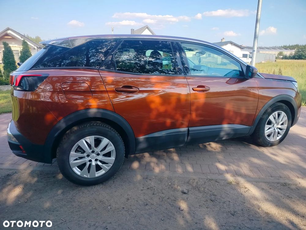 Peugeot 3008 1.2 PureTech Active S&S EAT8 - 15