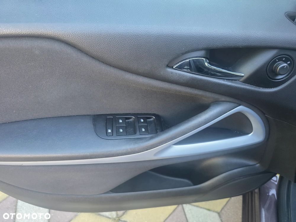 Opel Zafira - 27