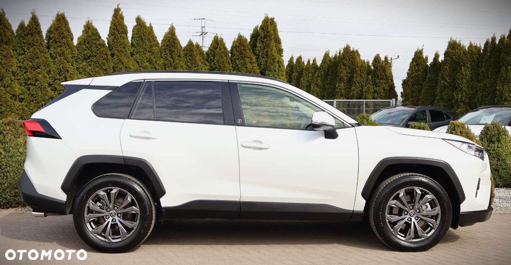 Toyota RAV4 - 9