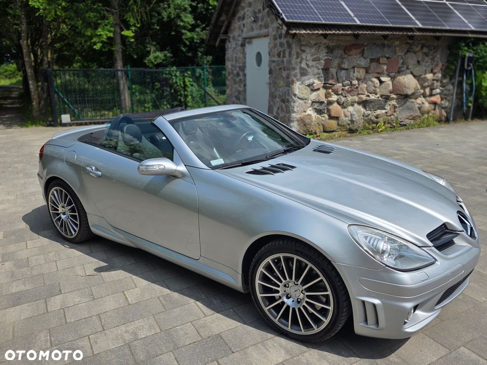 Mercedes-Benz SLK 55 AMG 7G-TRONIC Black Series - 8