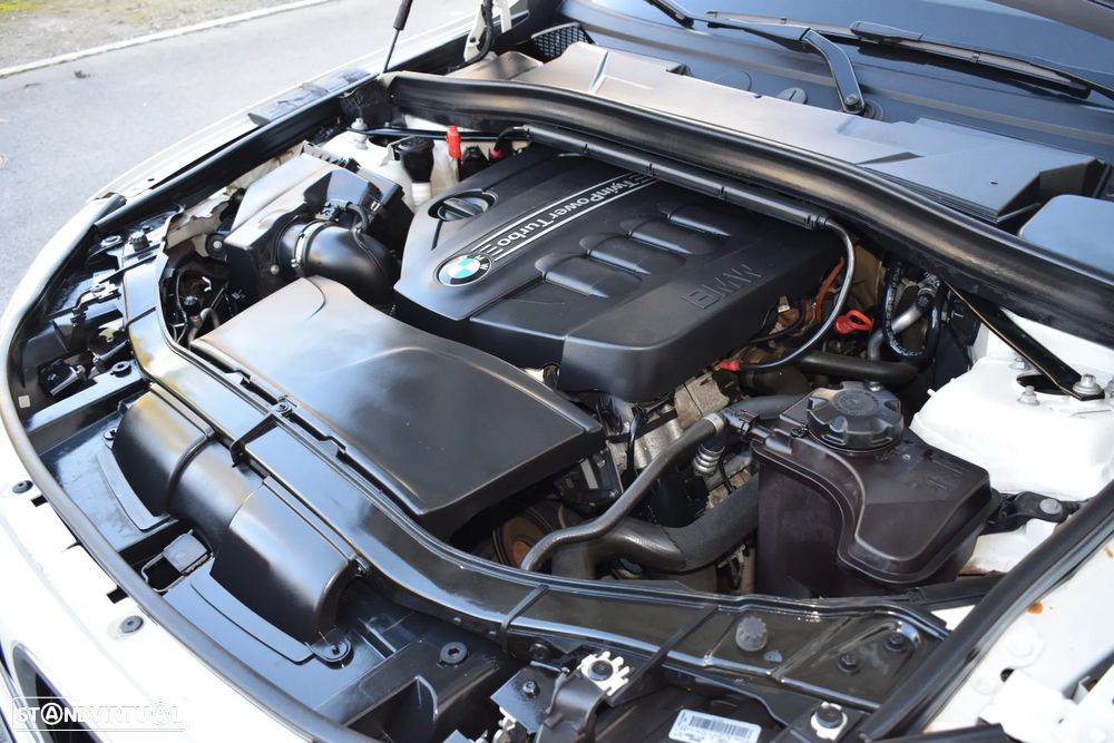BMW X1 20 d sDrive EDynamics Line Sport - 36