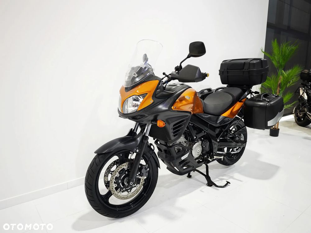 Suzuki V-STROM - 4
