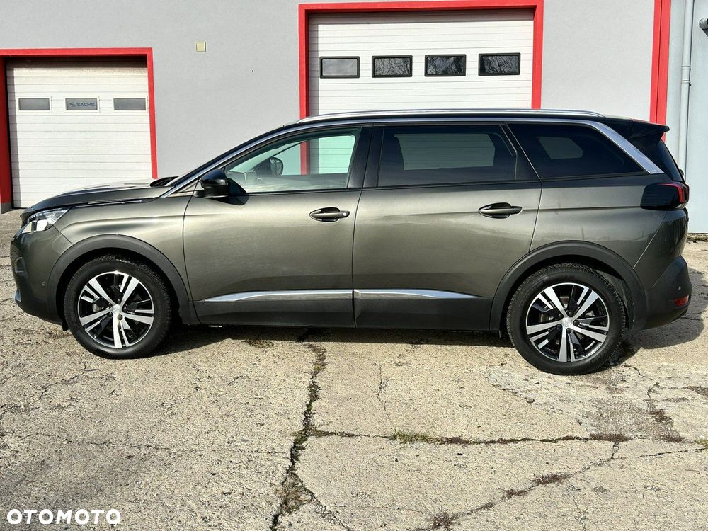 Peugeot 5008 - 3