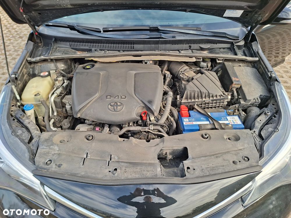Toyota Avensis 2.0 D-4D Prestige - 15