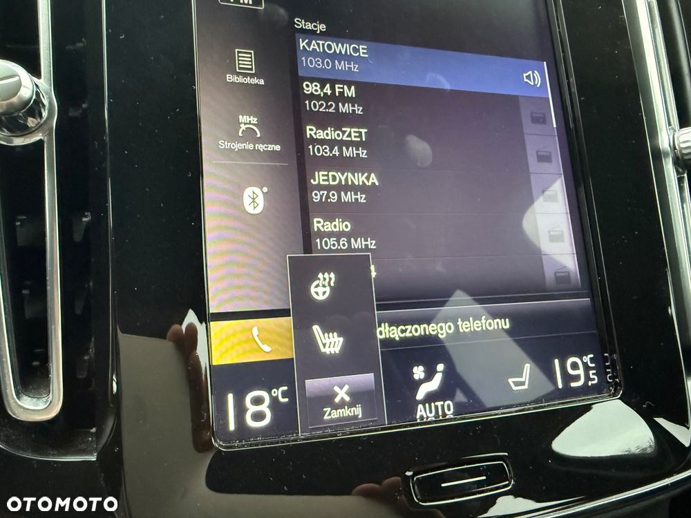Volvo XC 40 T3 Geartronic Momentum Pro - 40