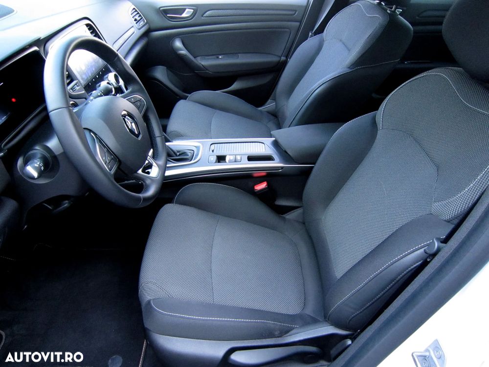 Renault Megane - 25