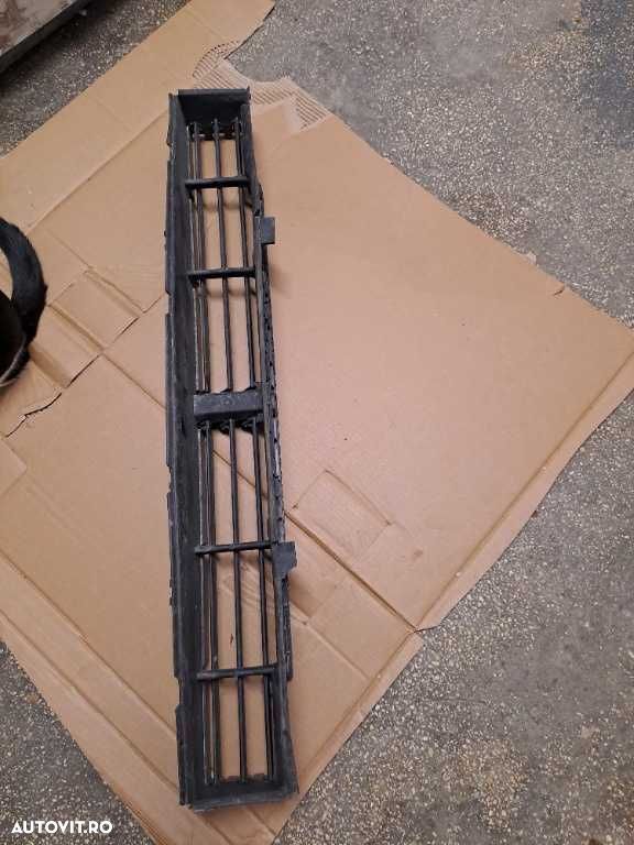 Grila activa inferioara hota clapete Bmw seria 5 G60 - 3