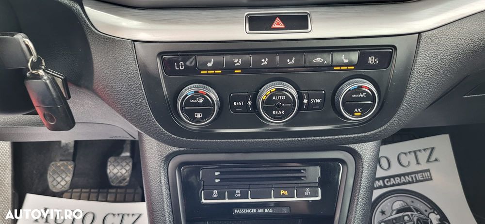 Volkswagen Sharan - 10