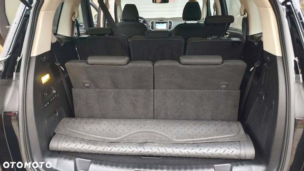 Ford S-Max 2.0 TDCi Titanium - 17