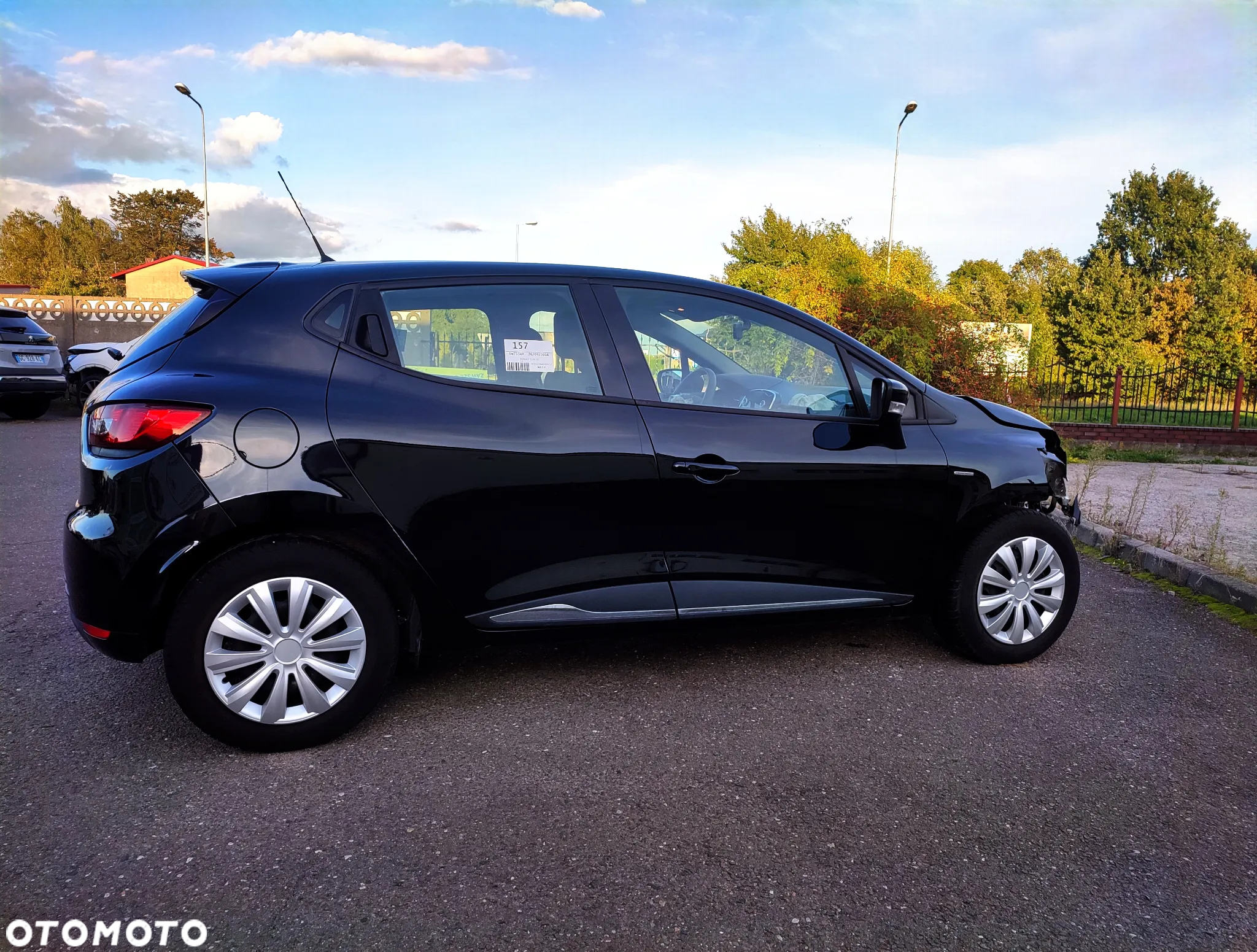 Renault Clio 0.9 Energy TCe Life - 4