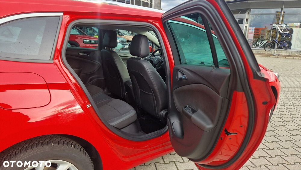 Opel Astra V 1.4 T Elite S&S - 16